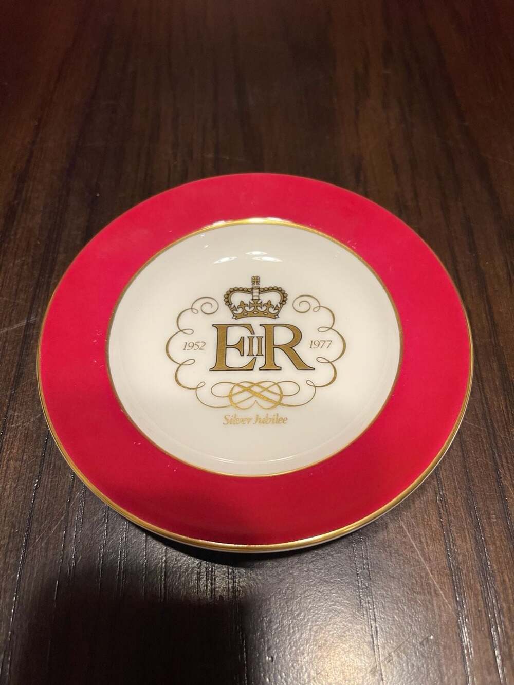 Wedgwood Royal Silver Jubilee Trinket Dish, 1952-1977, Bone China, 4.5"